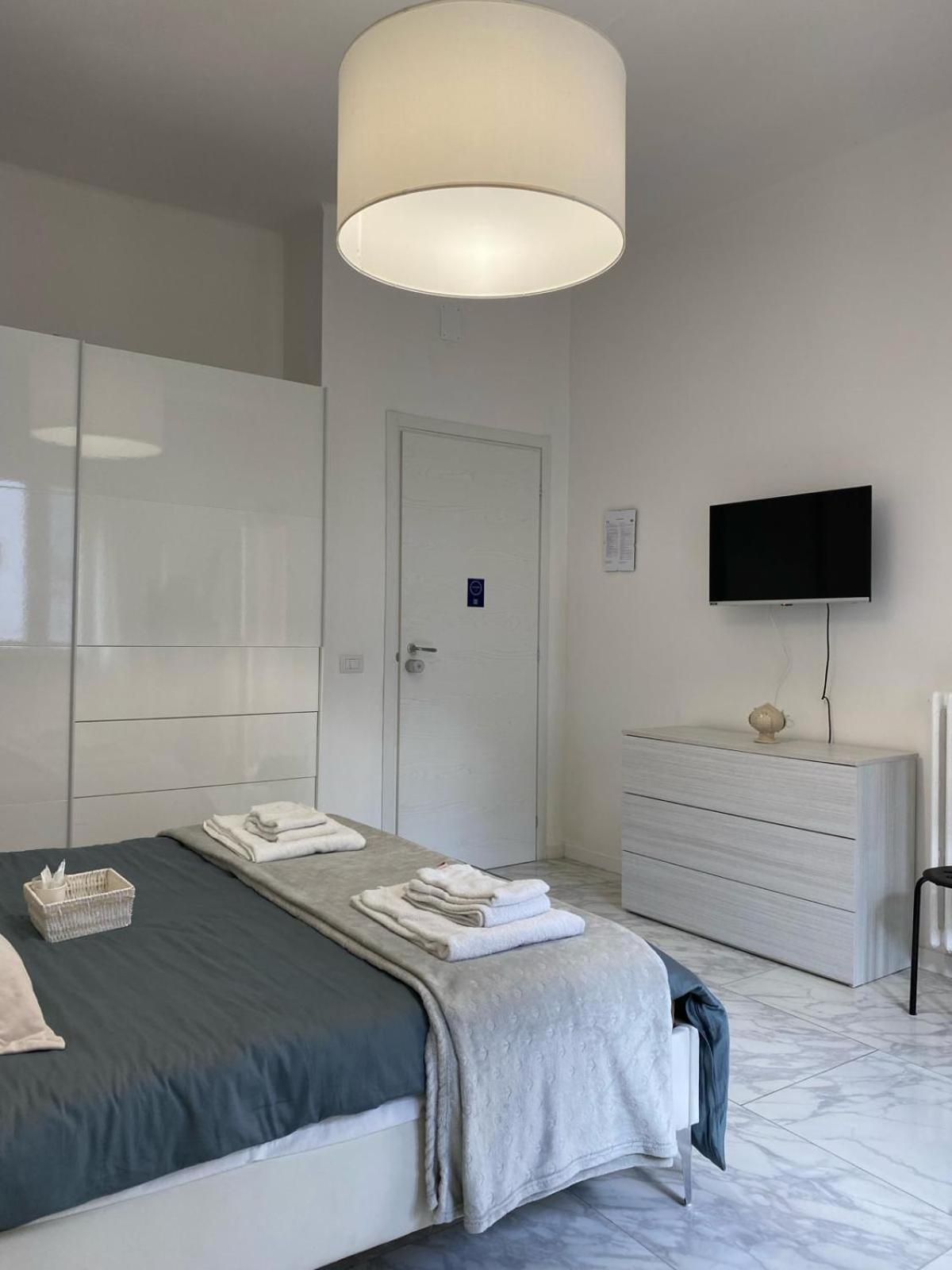 Ennio Rooms Bari Exterior photo