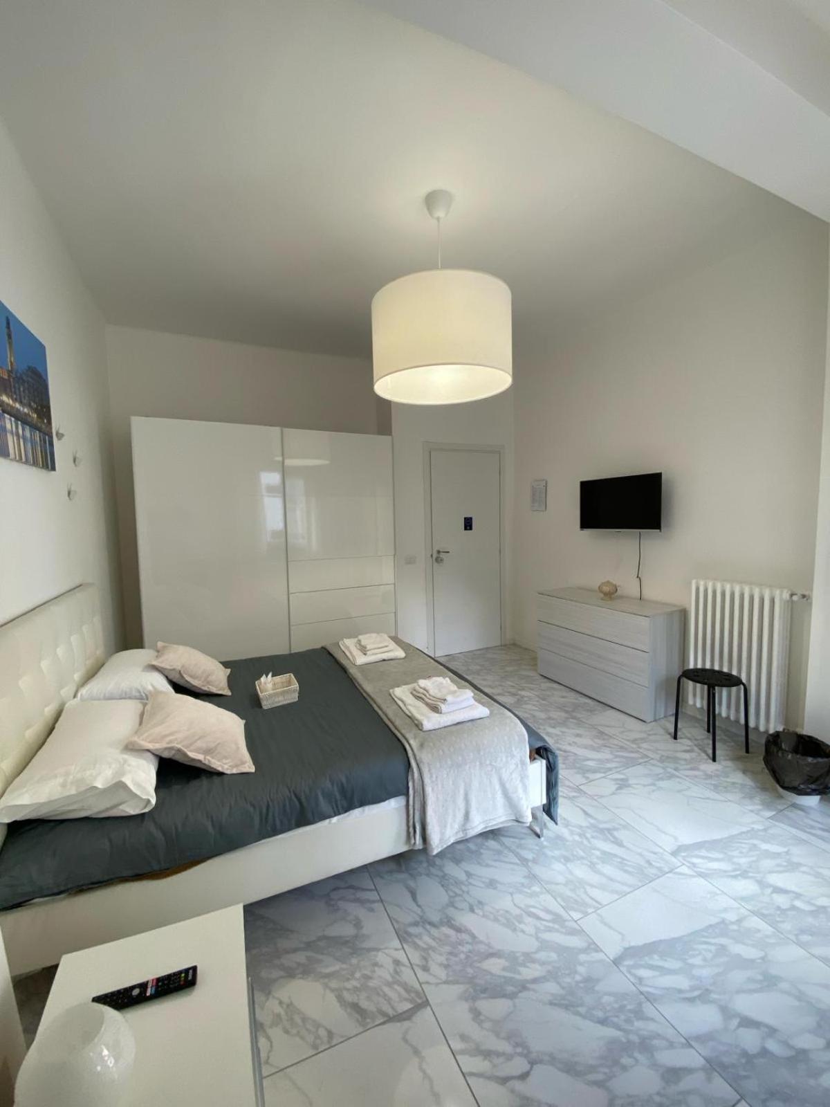 Ennio Rooms Bari Exterior photo