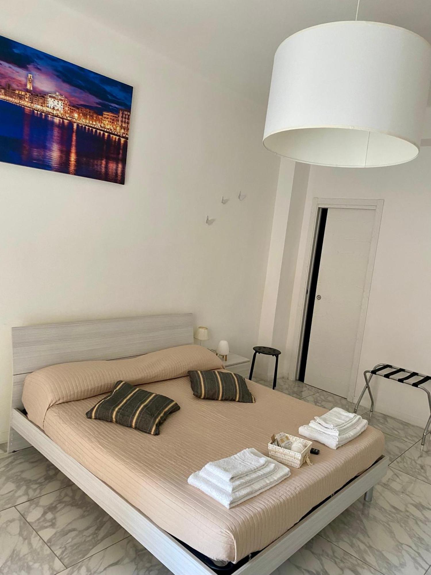 Ennio Rooms Bari Exterior photo